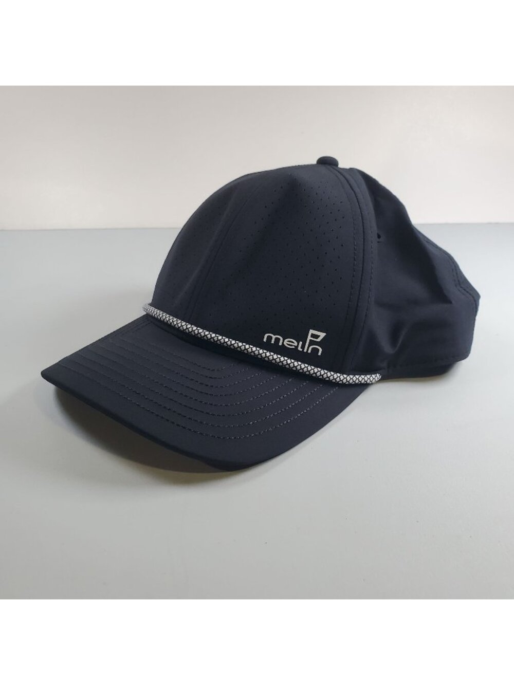 Melin Compass Links Hydro Performance Snapback Hat Men Size Classic NWT